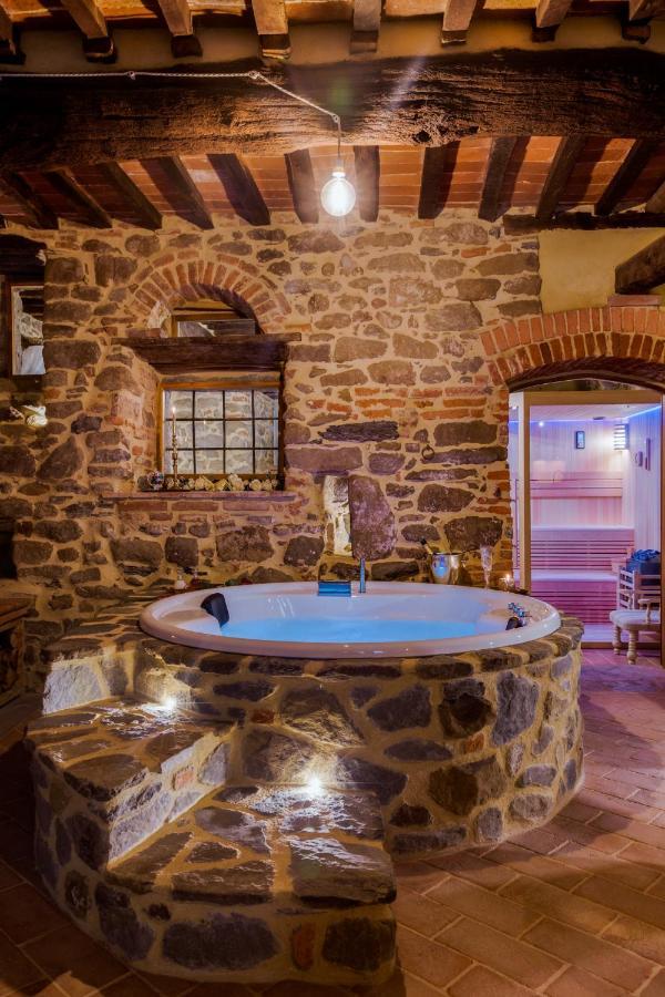 San Lazzo Luxury Room - Room & Personal Spa คาสติญโญน ฟิโอเรนทิโน ภายนอก รูปภาพ